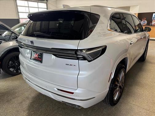 2025 Buick Enclave Avenir FWD