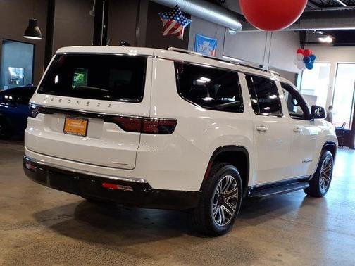 Bright White Clearcoat 2024 Jeep Wagoneer L Series II