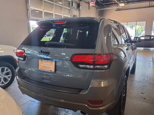 2022 Jeep Grand Cherokee WK Laredo