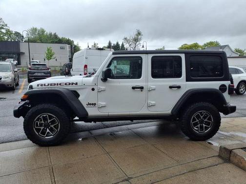 2024 Jeep Wrangler Rubicon