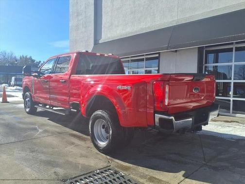 2025 Ford F-350 XLT