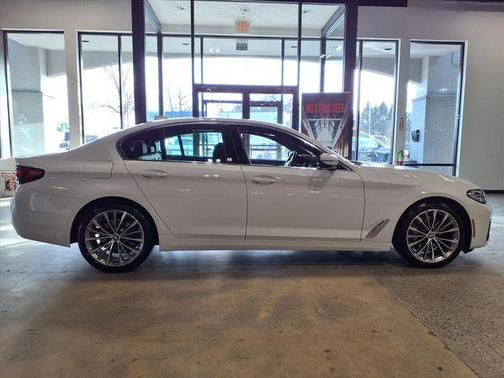 2022 BMW 530 i xDrive