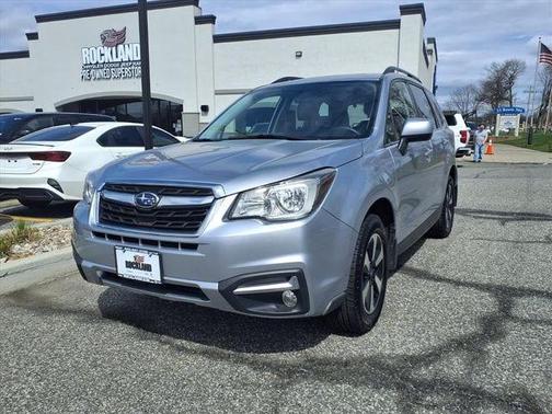 Ice Silver Metallic 2018 Subaru Forester 2.5i Limited