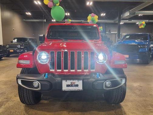 Firecracker Red Clearcoat 2023 Jeep Wrangler 4xe Sahara