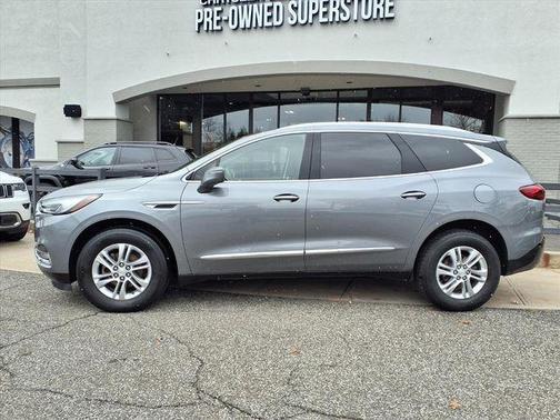 2020 Buick Enclave Essence