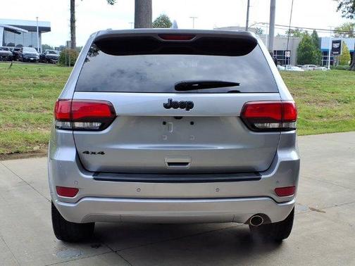 Billet Silver Metallic 2019 Jeep Grand Cherokee Altitude
