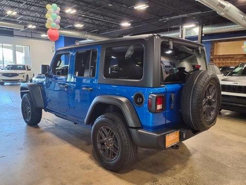2024 Jeep Wrangler Sport