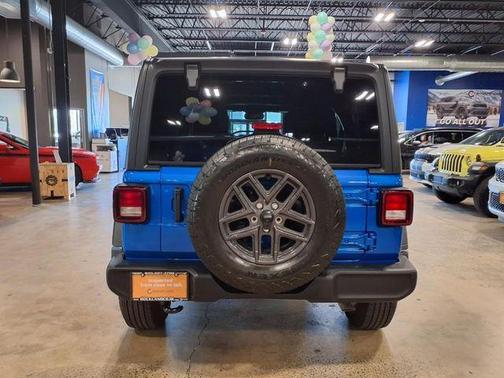 2024 Jeep Wrangler Sport
