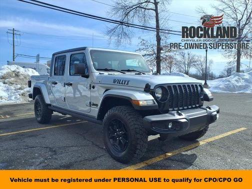 2022 Jeep Gladiator Sport
