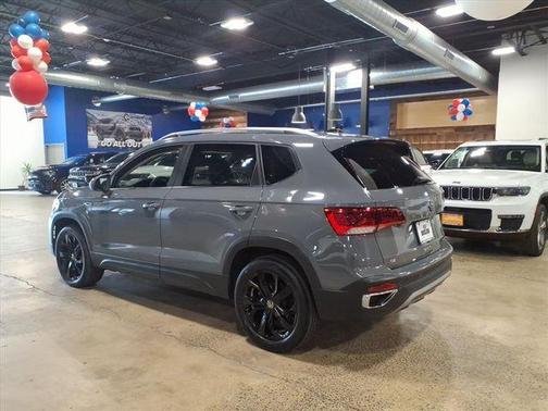 2022 Volkswagen Taos 1.5T SE