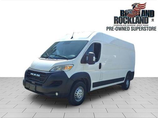 Bright White Clearcoat 2024 RAM ProMaster 2500 High Roof