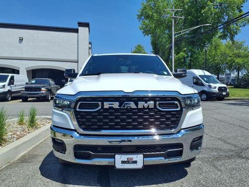 Bright White Clearcoat 2026 RAM 1500 Big Horn/Lone Star