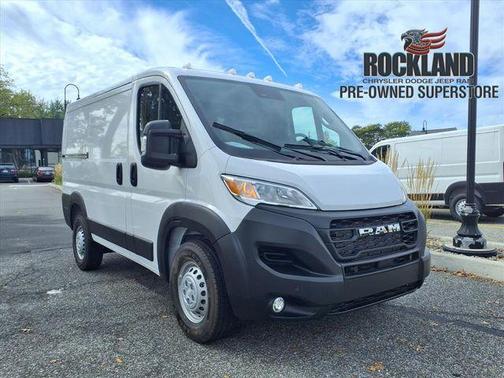 2025 RAM ProMaster 1500 Low Roof