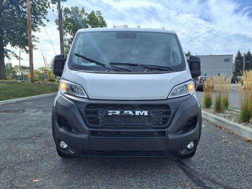 2025 RAM ProMaster 1500 Low Roof