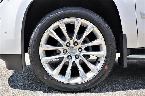 Photo 5 of 21 of 2019 Cadillac Escalade Luxury