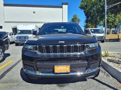 2024 Jeep Grand Cherokee L Laredo