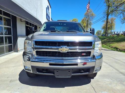 Graystone Metallic 2009 Chevrolet Silverado 2500 LT H/D Extended Cab