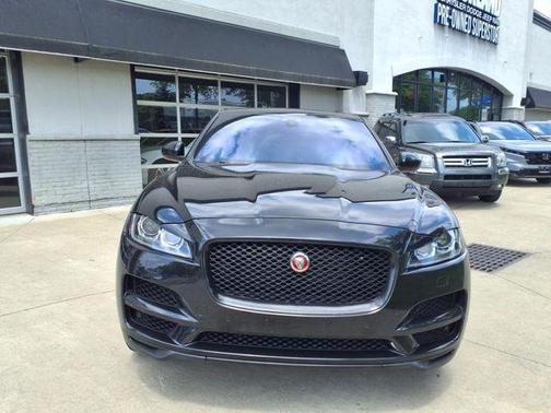 2020 Jaguar F-PACE 25t Premium