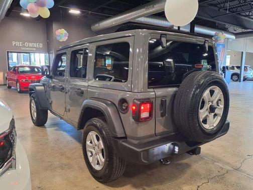 2022 Jeep Wrangler Unlimited Sport