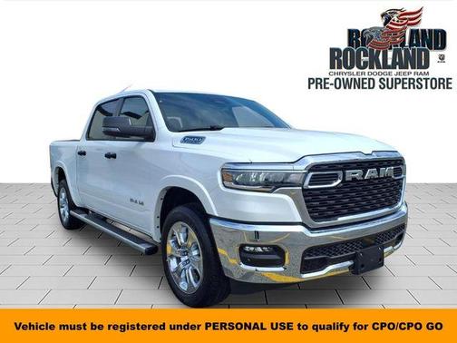 Bright White Clearcoat 2025 RAM 1500 Big Horn/Lone Star