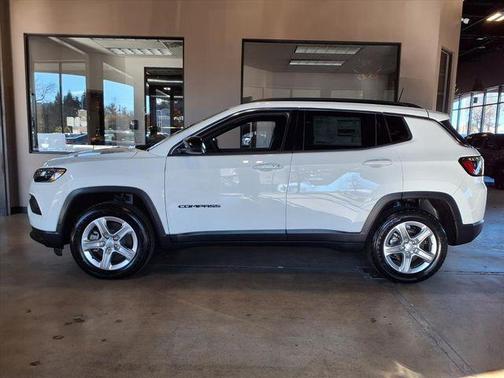 2023 Jeep Compass Latitude