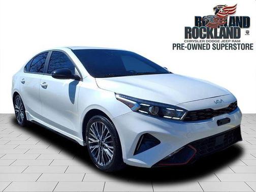 Snow White Pearl 2022 Kia Forte GT-Line