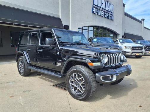 2024 Jeep Wrangler Sahara