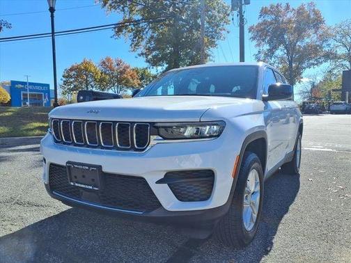 2024 Jeep Grand Cherokee Laredo