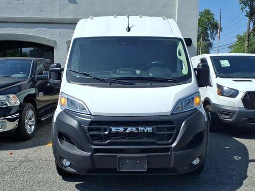 Bright White Clearcoat 2025 RAM ProMaster 2500 High Roof