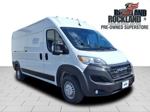 Bright White Clearcoat 2025 RAM ProMaster 2500 High Roof