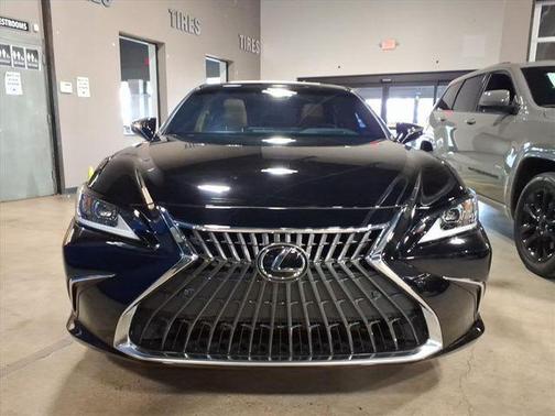2024 Lexus ES 350 Luxury