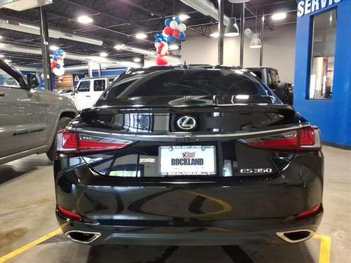 2024 Lexus ES 350 Luxury