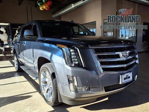 2018 Cadillac Escalade ESV Luxury