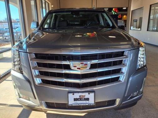 2018 Cadillac Escalade ESV Luxury