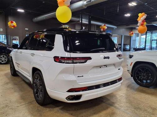 2024 Jeep Grand Cherokee L Summit