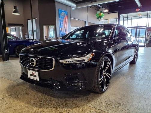 2020 Volvo S90 T6 R-Design