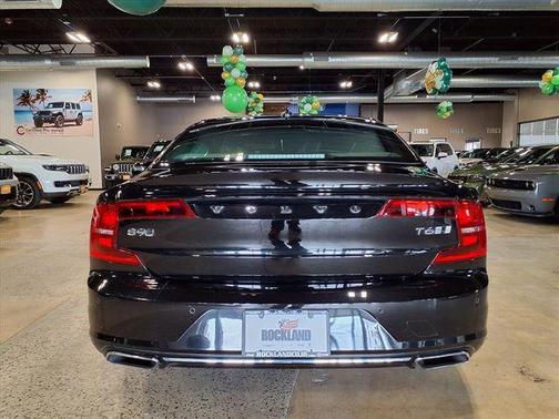 2020 Volvo S90 T6 R-Design