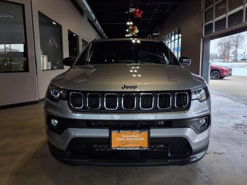 2023 Jeep Compass Latitude Lux
