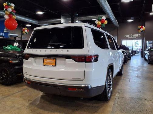 2022 Jeep Wagoneer Series III