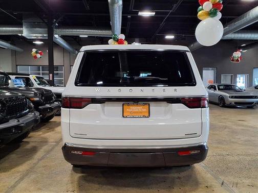 2022 Jeep Wagoneer Series III