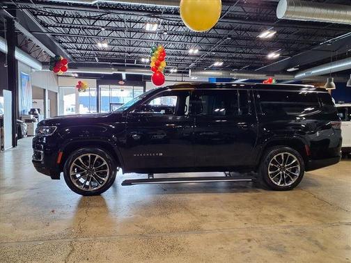 2024 Jeep Wagoneer L Series III