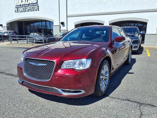 Velvet Red Pearlcoat 2021 Chrysler 300 Touring