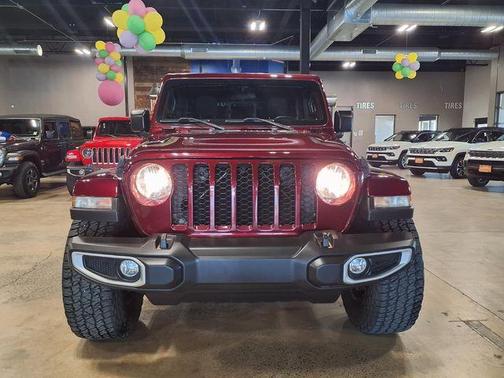 Snazzberry Pearlcoat 2022 Jeep Gladiator Sport
