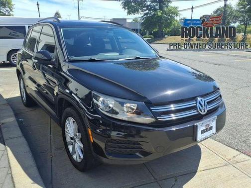 2017 Volkswagen Tiguan Limited 2.0T