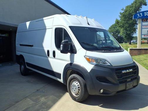 Bright White Clearcoat 2025 RAM ProMaster 2500 High Roof