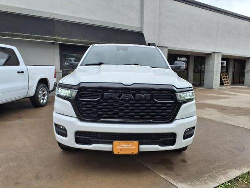 Bright White Clearcoat 2025 RAM 1500 Big Horn/Lone Star