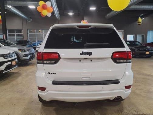 2017 Jeep Grand Cherokee Altitude