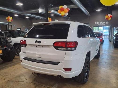 2017 Jeep Grand Cherokee Altitude