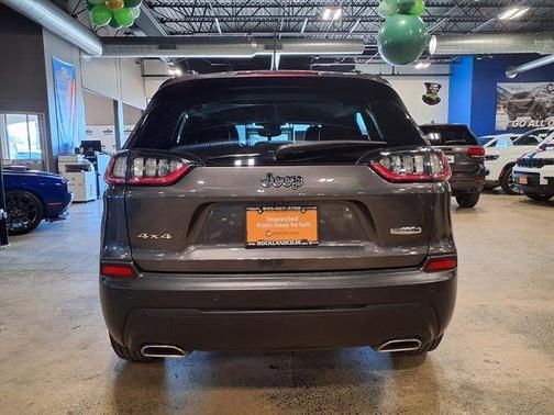 2022 Jeep Cherokee Latitude Lux