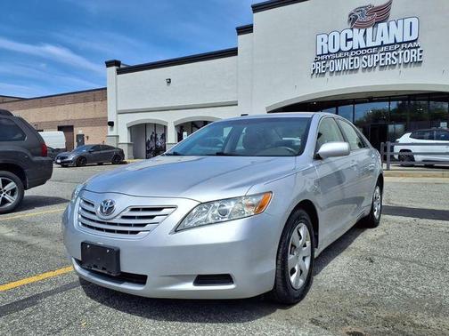 Gray 2009 Toyota Camry